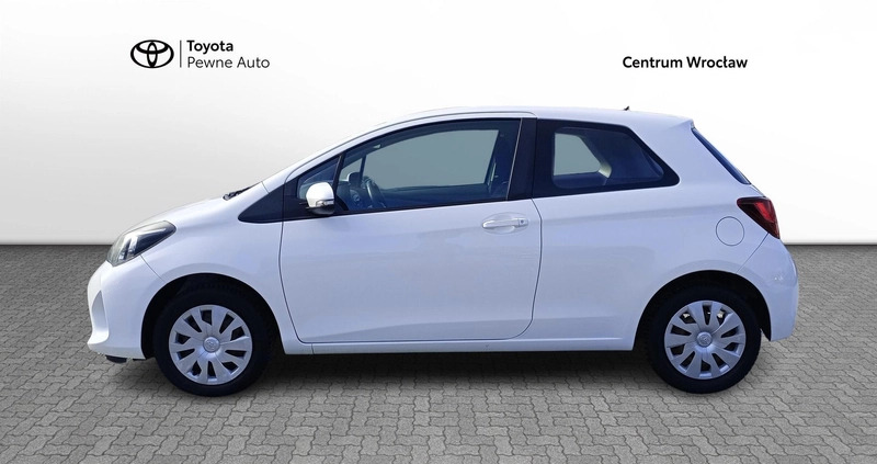 Toyota Yaris cena 27900 przebieg: 200597, rok produkcji 2015 z Przysucha małe 154